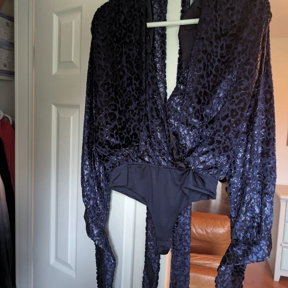 Lover And Friends Estella Bodysuit - Picture 8 of 8